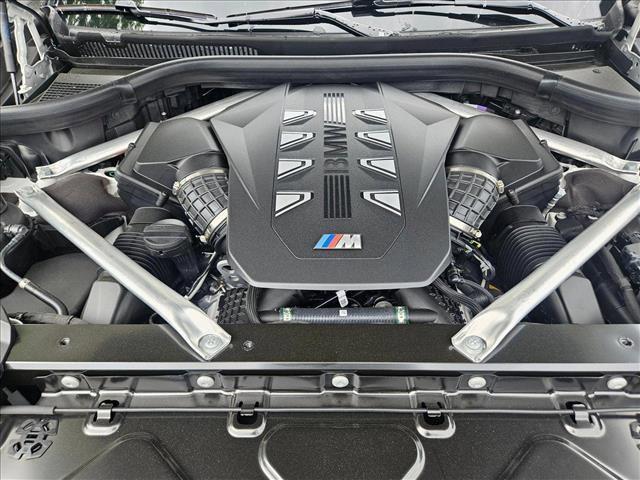 new 2025 BMW X7 car, priced at $119,480