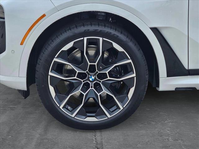 new 2025 BMW X7 car, priced at $119,480