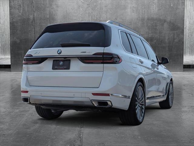 new 2025 BMW X7 car, priced at $98,315