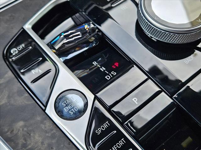 new 2026 BMW X7 car, priced at $104,925