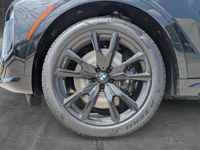 new 2026 BMW X7 car, priced at $101,185
