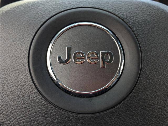 used 2023 Jeep Cherokee car, priced at $20,995