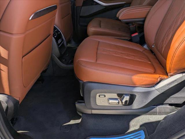 new 2025 BMW X7 car, priced at $101,150