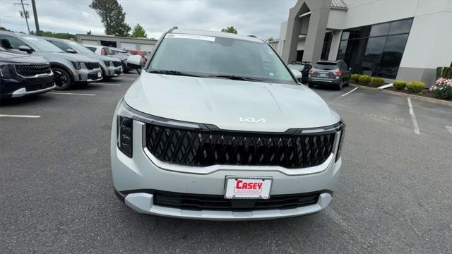 new 2025 Kia Carnival car, priced at $42,385