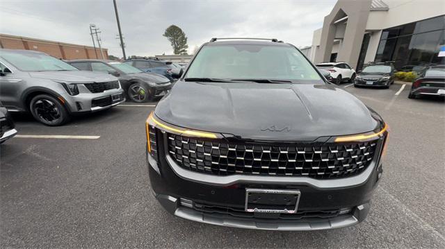 new 2025 Kia Carnival car, priced at $53,155