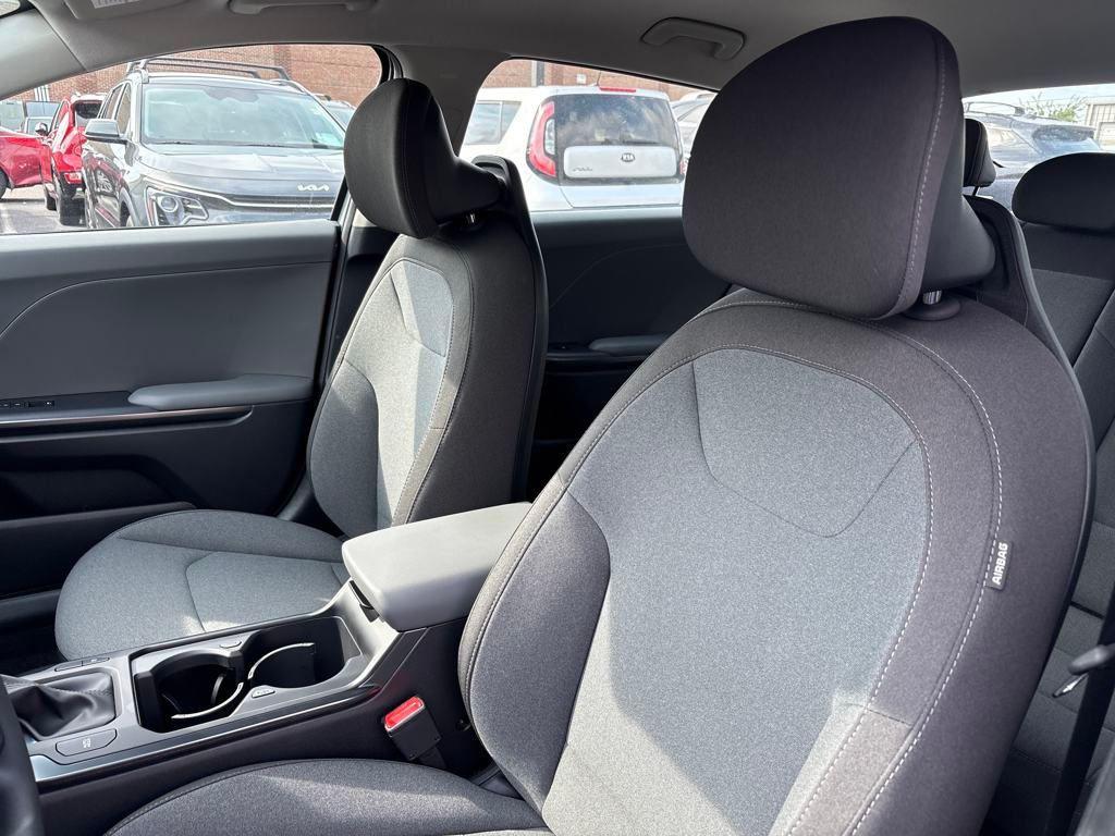 new 2025 Kia K4 car, priced at $23,690