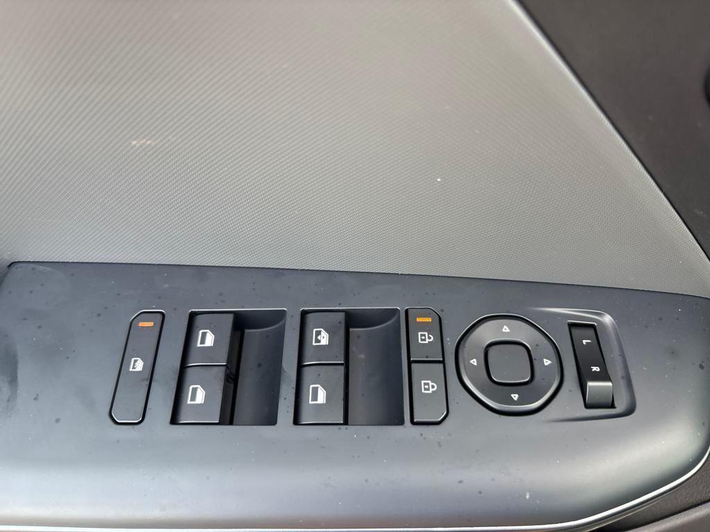 new 2025 Kia K4 car, priced at $23,690