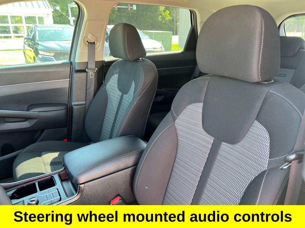 used 2023 Kia Sorento car, priced at $27,500