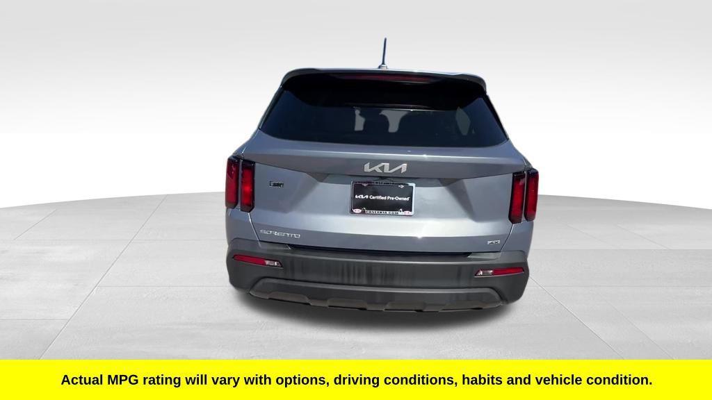 used 2023 Kia Sorento car, priced at $27,500