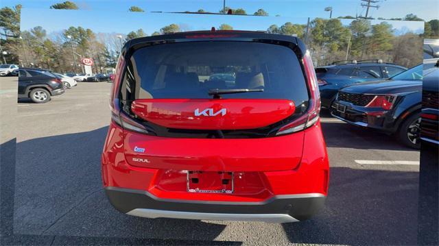 new 2025 Kia Soul car, priced at $22,290