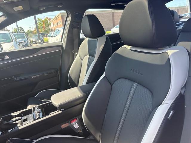 new 2025 Kia K5 car, priced at $34,110