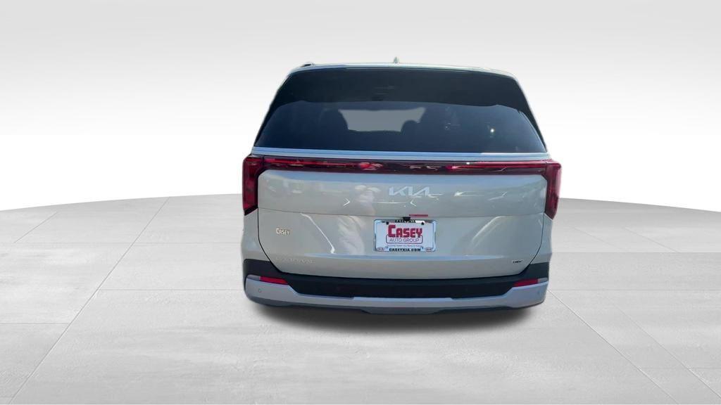new 2026 Kia Carnival Hybrid car, priced at $45,680