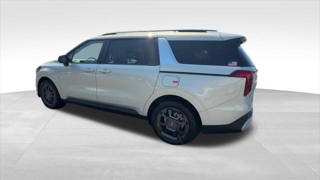 new 2026 Kia Carnival Hybrid car, priced at $45,680