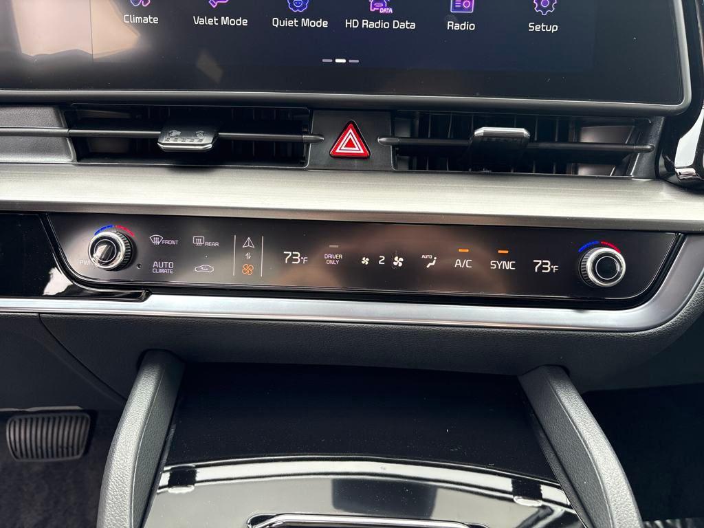new 2025 Kia Sportage Hybrid car, priced at $35,490