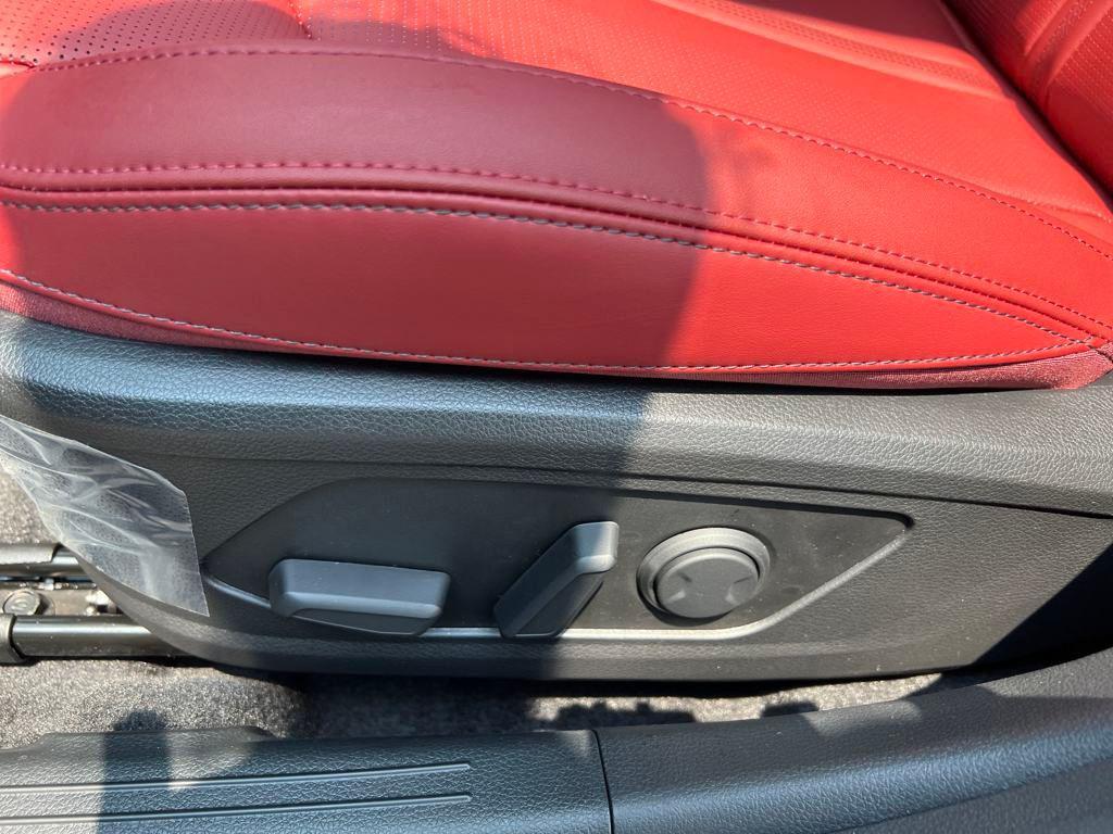 new 2025 Kia K5 car, priced at $33,165