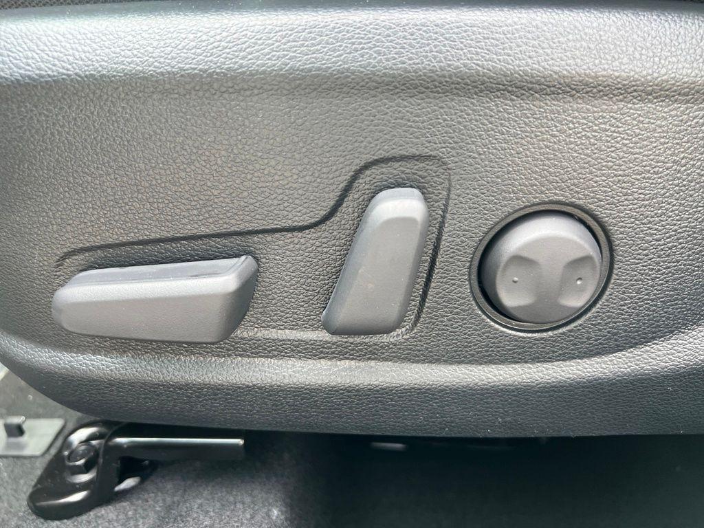 new 2026 Kia Seltos car, priced at $34,570