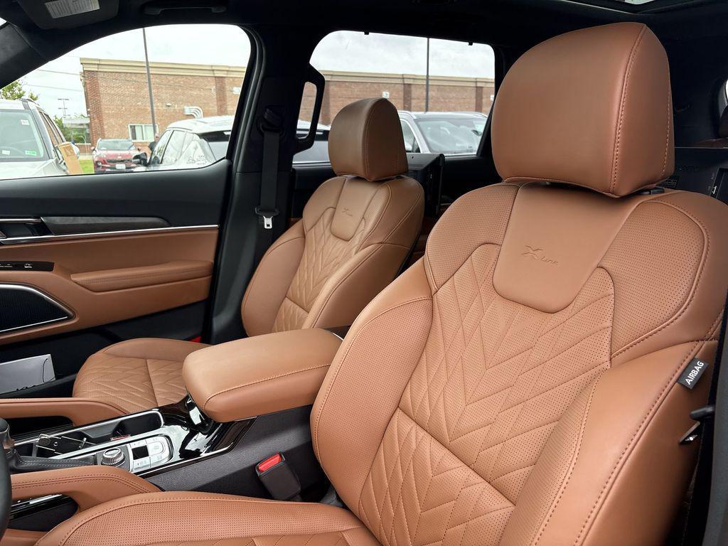 new 2025 Kia Telluride car, priced at $55,855