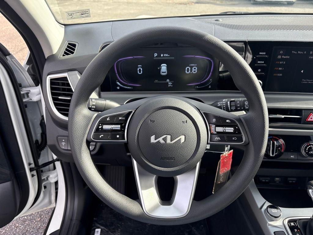 new 2026 Kia Seltos car, priced at $26,105