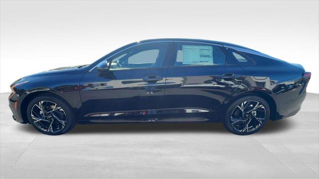 new 2025 Kia K5 car, priced at $30,320