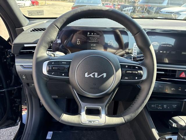 new 2025 Kia K5 car, priced at $30,320