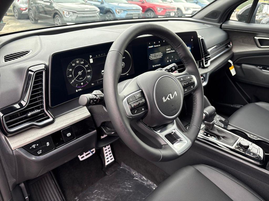 new 2025 Kia Sportage car, priced at $37,135