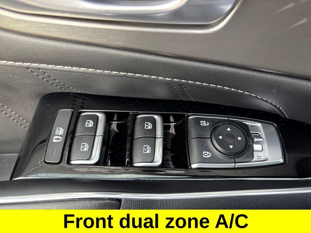 used 2022 Kia Sorento car, priced at $30,250