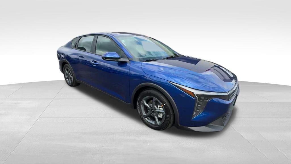 new 2025 Kia K4 car, priced at $23,690