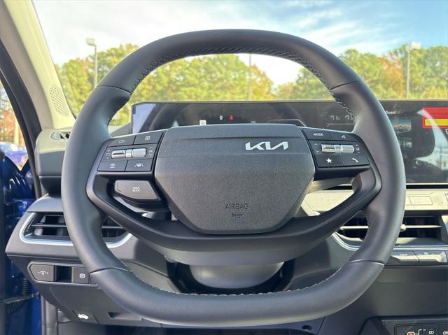 new 2025 Kia K4 car, priced at $24,320