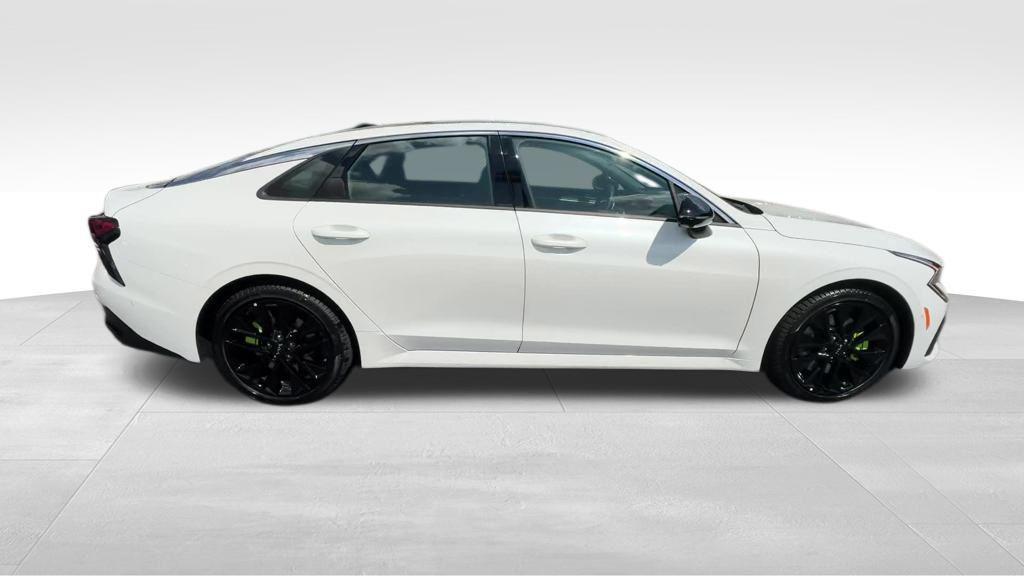 new 2026 Kia K5 car, priced at $39,560