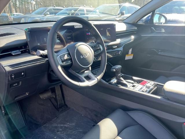 new 2025 Kia K5 car, priced at $35,925