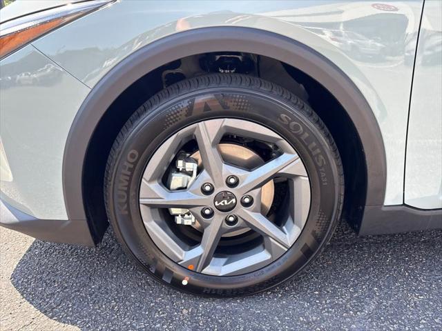 new 2025 Kia K4 car, priced at $24,825