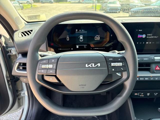 new 2025 Kia K4 car, priced at $24,825