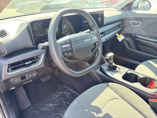 new 2025 Kia K4 car, priced at $24,825