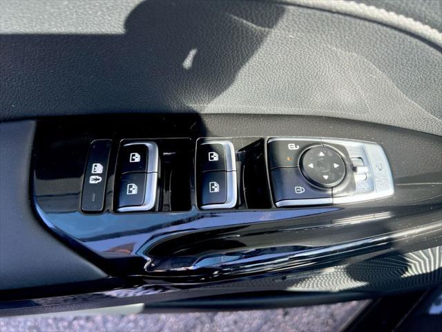 new 2025 Kia K5 car, priced at $35,295