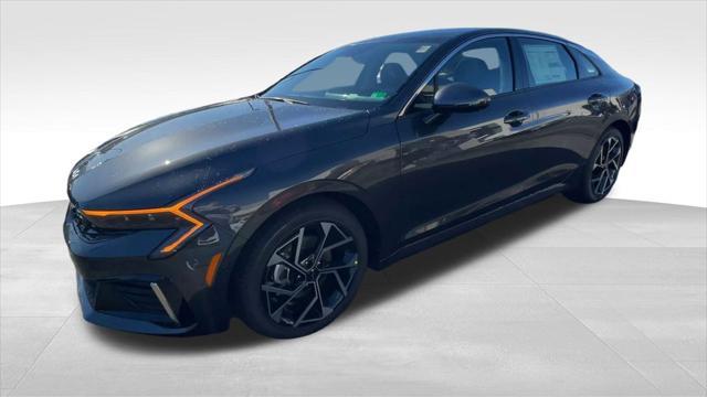 new 2025 Kia K5 car, priced at $35,295