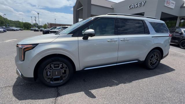 new 2025 Kia Carnival Hybrid car, priced at $49,665
