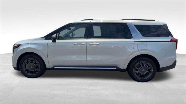 new 2025 Kia Carnival Hybrid car, priced at $49,665