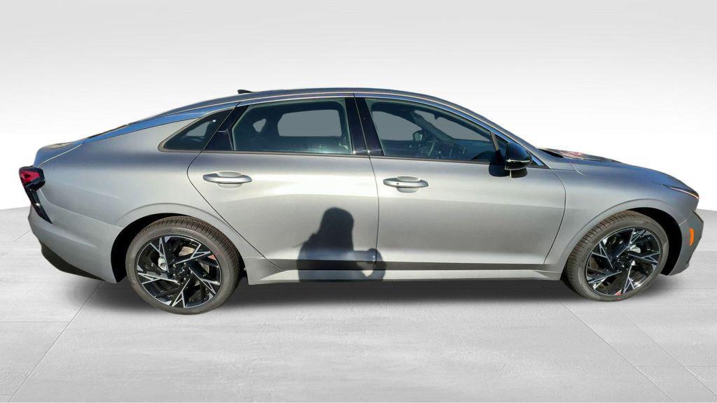 new 2025 Kia K5 car, priced at $32,625