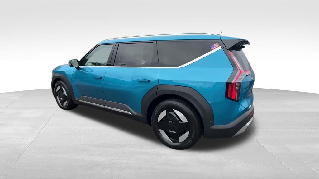 new 2026 Kia EV9 car, priced at $57,470
