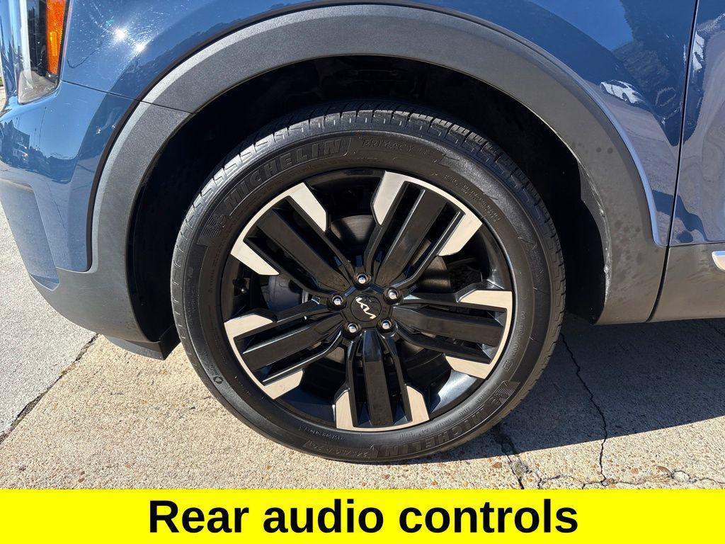 used 2023 Kia Telluride car, priced at $40,000
