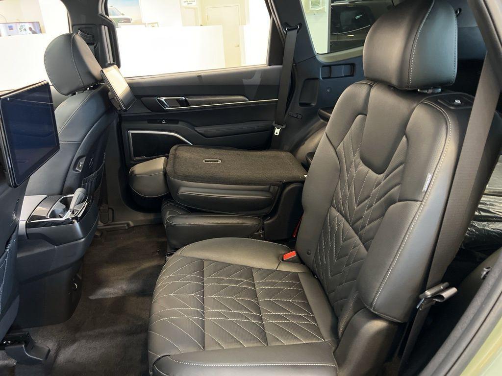 new 2025 Kia Telluride car, priced at $50,255