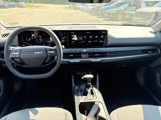 new 2025 Kia K4 car, priced at $25,825