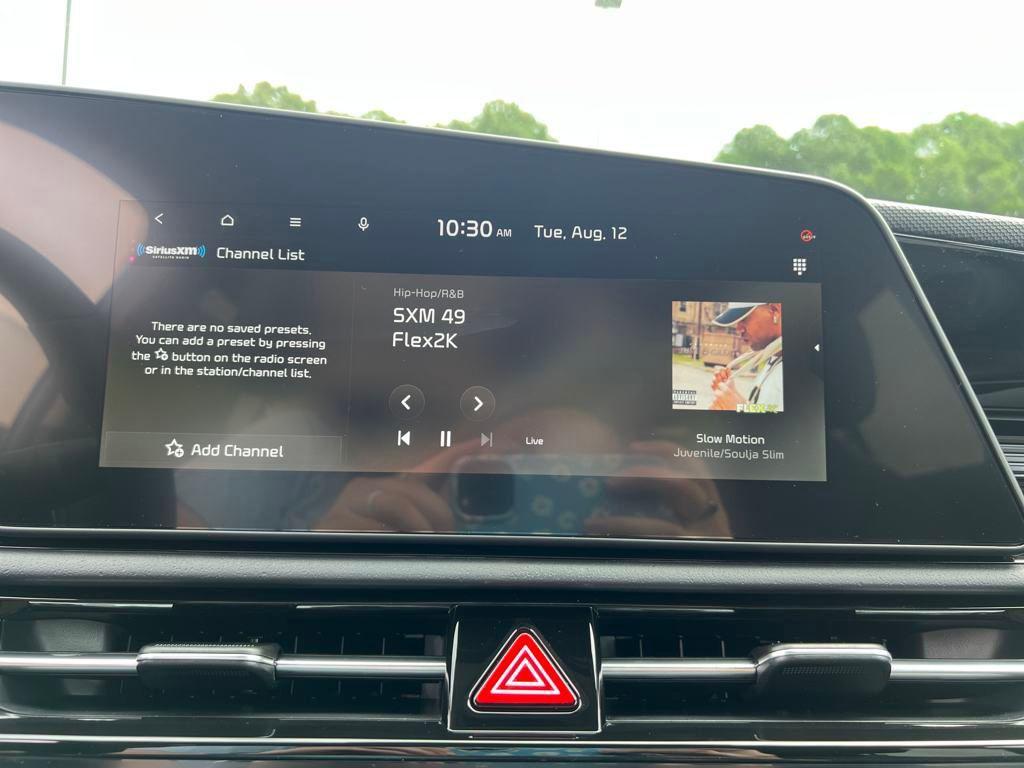new 2025 Kia Niro car, priced at $30,570