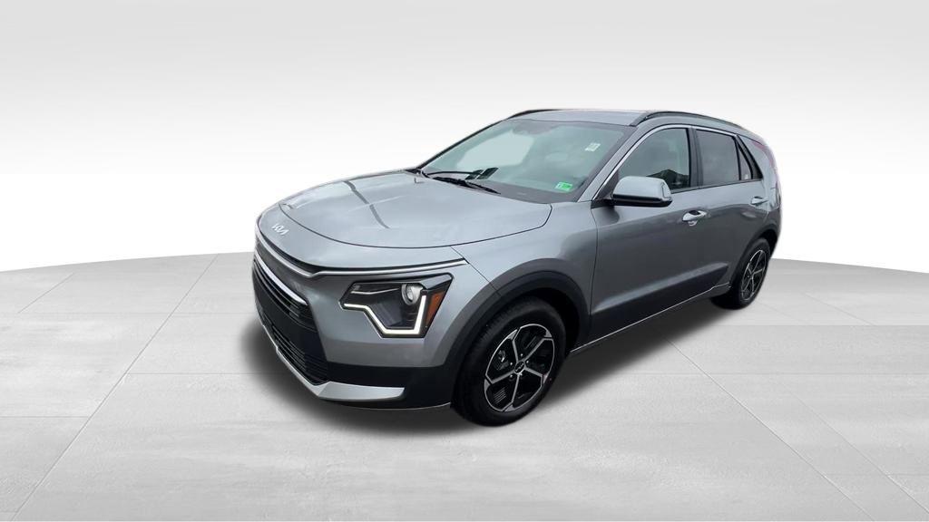 new 2025 Kia Niro car, priced at $30,570
