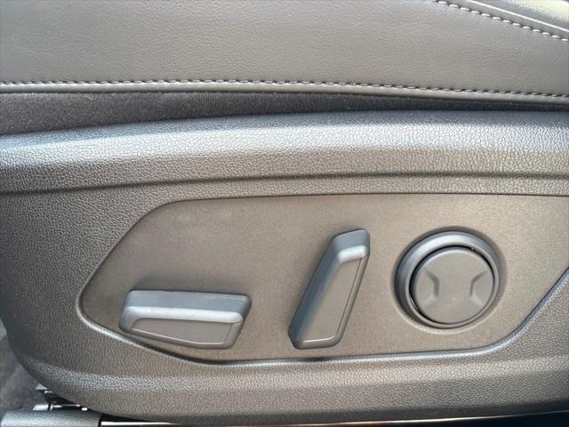 new 2025 Kia Sorento car, priced at $39,640