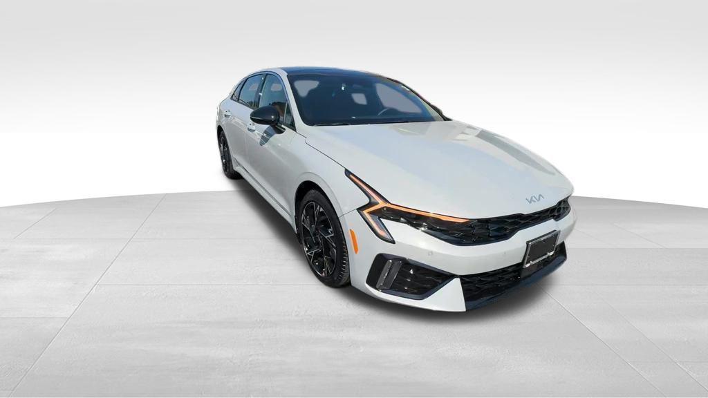 new 2025 Kia K5 car, priced at $32,340