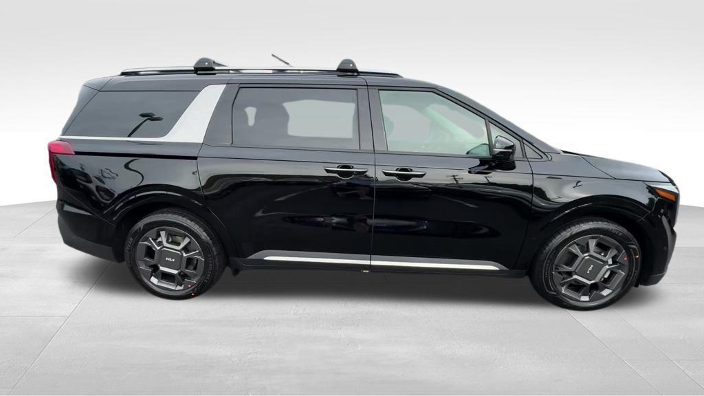 new 2026 Kia Carnival car, priced at $49,090