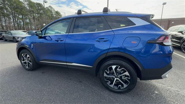 new 2025 Kia Sportage car, priced at $33,000