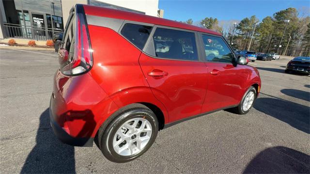 new 2025 Kia Soul car, priced at $21,920