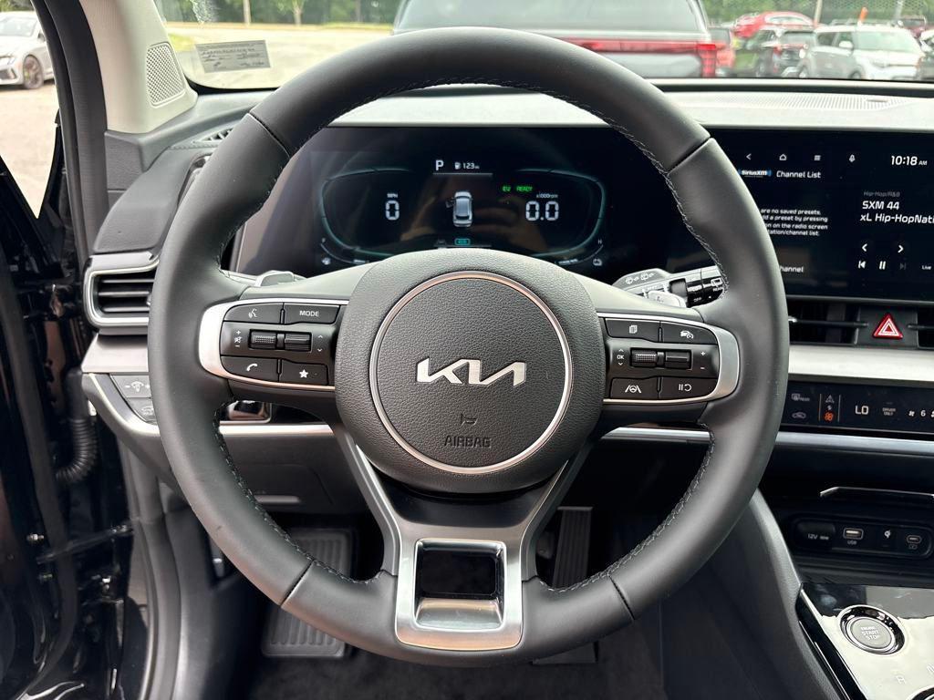 new 2025 Kia Sportage Hybrid car, priced at $36,535